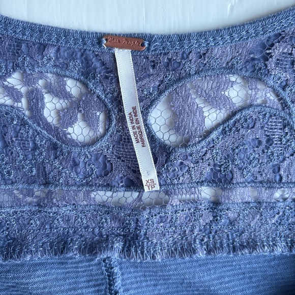 Free People Blue Soft Boho Distressed Henley Long Sleeve Pullover Lace Shirt XS - Picture 7 of 10
